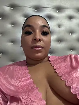 EileenBenzon online show from 02-26-26, 05:24