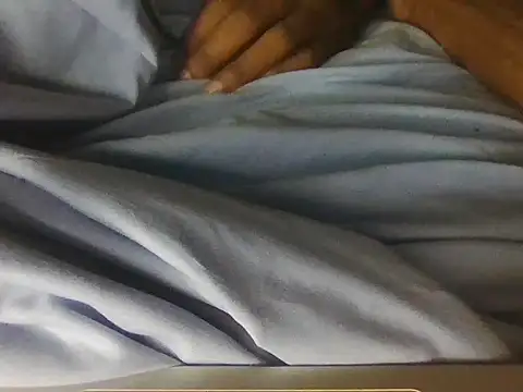Snapshot of cocoa44 chatting on 11-20-25, 04:35 cocoa44 online show from 11-20-25, 04:35