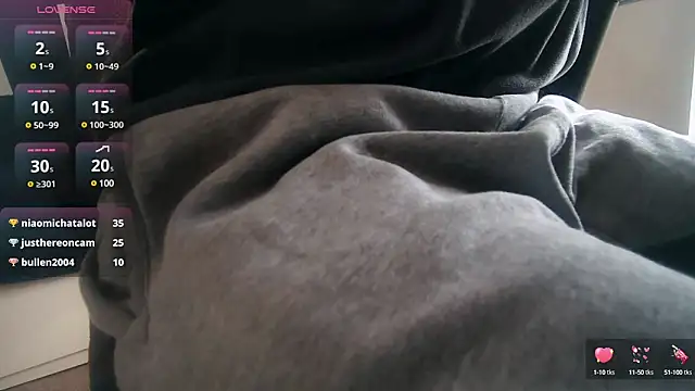Snapshot of an4y8ot chatting on 03-04-25, 08:57 an4y8ot online show from 03-04-25, 08:57