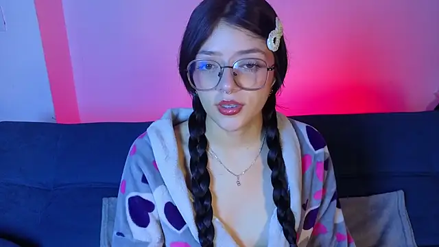 Snapshot of lana_dol chatting on 02-24-26, 02:51 lana dol online show from 02-24-26, 02:51