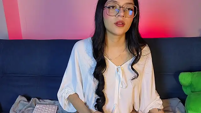 Snapshot of lana_dol chatting on 02-14-26, 12:38 lana dol online show from 02-14-26, 12:38