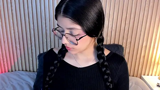 Snapshot of lana_dol chatting on 09-30-25, 01:39 lana dol online show from 09-30-25, 01:39