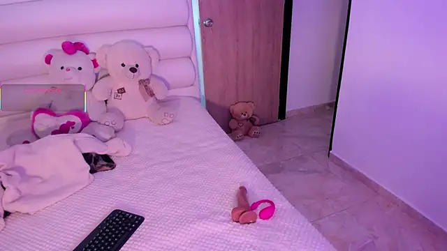 gaby desire777 online show from 09-29-25, 05:25