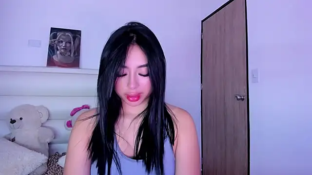 Snapshot of gaby_desire777 chatting on 06-07-26, 06:51 gaby desire777 online show from 06-07-26, 06:51