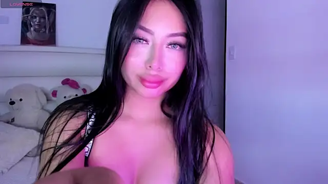 Snapshot of gaby_desire777 chatting on 05-16-26, 05:06 gaby desire777 online show from 05-16-26, 05:06