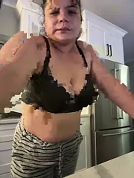 Snapshot of slaybaby_95 chatting on 05-30-26, 10:37 slaybaby 95 online show from 05-30-26, 10:37