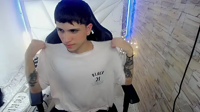 Brayan lopezz online show from 12-04-24, 05:49