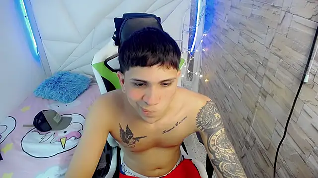 Brayan lopezz online show from 01-21-25, 03:54