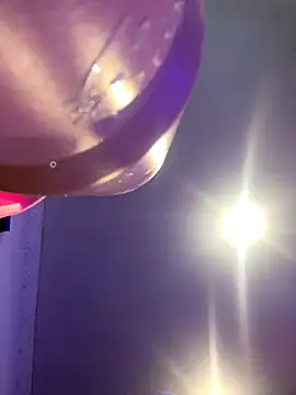 BlueIceCube online show from 10-04-25, 09:33