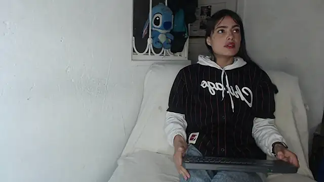 skinny sweet2411 online show from 10-13-25, 09:27