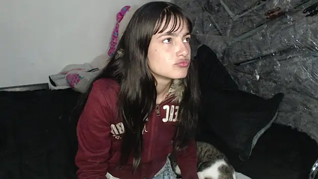 skinny sweet2411 online show from 02-16-26, 08:07