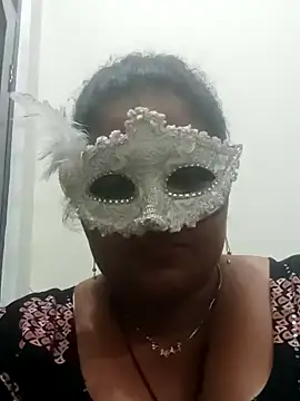 Snapshot of seemi_bhabhi chatting on 03-12-25, 07:58 seemi bhabhi online show from 03-12-25, 07:58