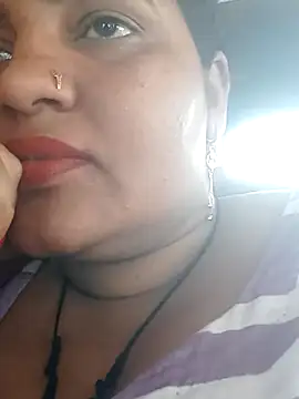 Snapshot of seemi_bhabhi chatting on 03-09-25, 08:51 seemi bhabhi online show from 03-09-25, 08:51