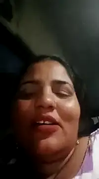 Snapshot of seemi_bhabhi chatting on 03-09-25, 12:42 seemi bhabhi online show from 03-09-25, 12:42