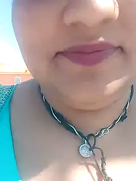 Snapshot of seemi_bhabhi chatting on 03-02-25, 08:59 seemi bhabhi online show from 03-02-25, 08:59