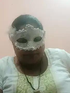 Snapshot of seemi_bhabhi chatting on 03-21-25, 11:22 seemi bhabhi online show from 03-21-25, 11:22