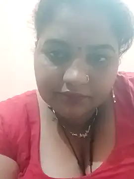Snapshot of seemi_bhabhi chatting on 03-10-25, 01:01 seemi bhabhi online show from 03-10-25, 01:01