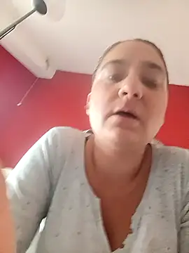 Nell-X online show from 10-18-25, 11:12