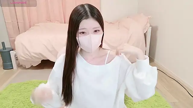 Snapshot of MARIAo0 chatting on 02-15-25, 01:05 MARIAo0 online show from 02-15-25, 01:05