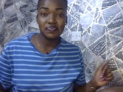 Chichii- online show from 09-27-25, 01:39