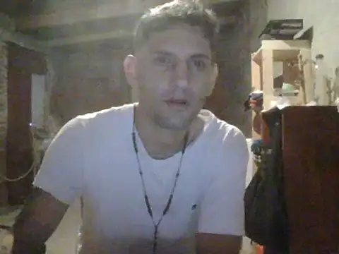 Snapshot of elsaiya chatting on 02-12-25, 03:18 elsaiya online show from 02-12-25, 03:18