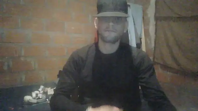 Snapshot of elsaiya chatting on 10-03-25, 02:37 elsaiya online show from 10-03-25, 02:37