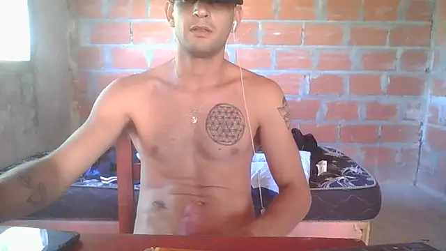 Snapshot of elsaiya chatting on 02-20-26, 08:22 elsaiya online show from 02-20-26, 08:22