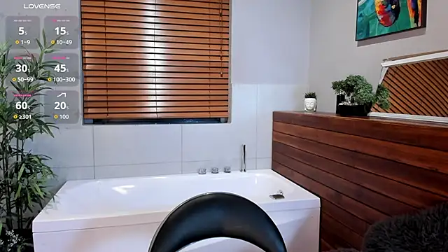 Edward max online show from 12-20-25, 04:59