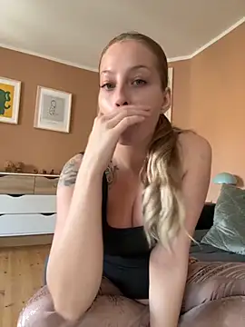 Hr Frk Olsen online show from 09-20-25, 11:37