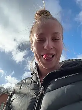 Hr Frk Olsen online show from 03-15-26, 09:05