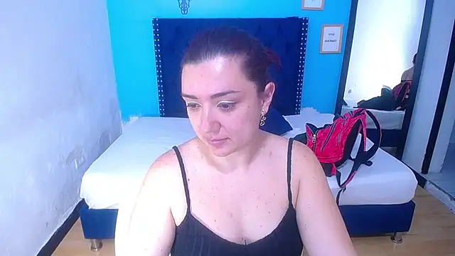 kinky redhead18 online show from 11-14-25, 02:10