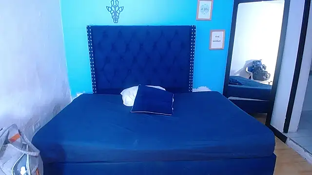 kinky redhead18 online show from 12-22-25, 02:17