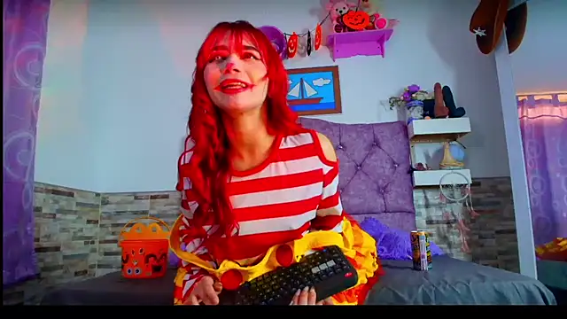 Melannytaylor online show from 10-31-25, 09:00