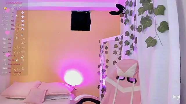 Snapshot of AndreaSweet_ chatting on 02-08-25, 03:21 AndreaSweet  online show from 02-08-25, 03:21