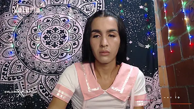 Snapshot of liissa_0 chatting on 11-19-25, 02:22 liissa 0 online show from 11-19-25, 02:22