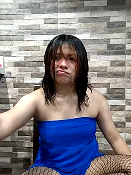 Snapshot of Elsa_sweet chatting on 07-13-26, 12:43 Elsa sweet online show from 07-13-26, 12:43