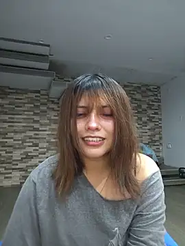 Snapshot of Elsa_sweet chatting on 06-19-26, 11:31 Elsa sweet online show from 06-19-26, 11:31