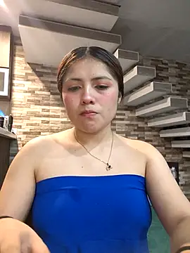 Snapshot of Elsa_sweet chatting on 05-10-26, 03:21 Elsa sweet online show from 05-10-26, 03:21