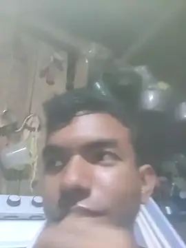 Snapshot of Reynold2608 chatting on 07-19-26, 03:48 Reynold2608 online show from 07-19-26, 03:48