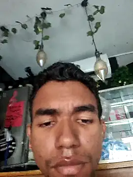 Reynold2608 online show from 04-08-26, 10:00