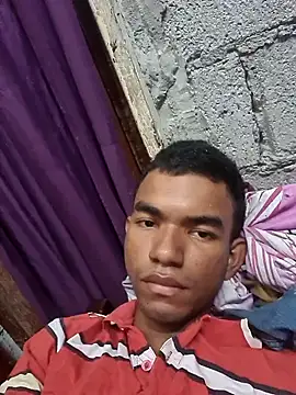 Reynold2608 online show from 11-19-25, 03:45