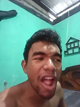 Reynold2608 online show from 04-11-26, 04:32