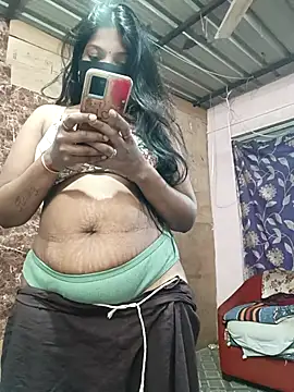 queensenorita online show from 12-15-25, 05:41