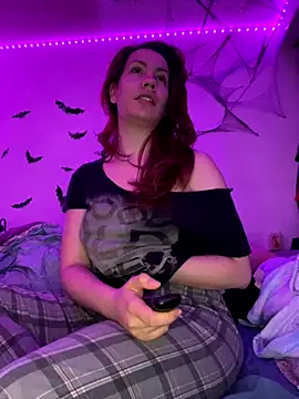 Nina-Chick777 online show from 10-27-25, 08:59