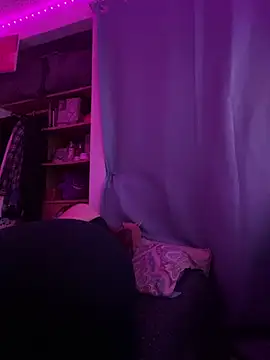 Nina-Chick777 online show from 03-05-26, 01:35