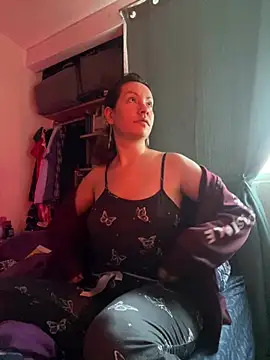 Snapshot of Nina-Chick777 chatting on 05-29-26, 12:22 Nina-Chick777 online show from 05-29-26, 12:22