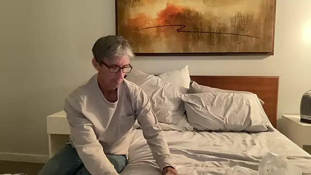 Snapshot of jakesy4all chatting on 10-31-25, 11:51 jakesy4all online show from 10-31-25, 11:51