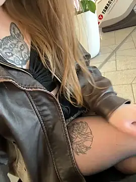 Sunny   Bunny online show from 04-09-26, 01:17