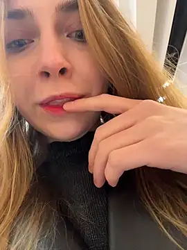 Sunny   Bunny online show from 02-09-26, 12:14