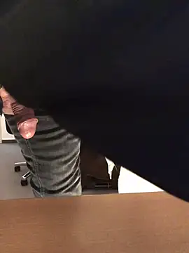 Inseminator69 online show from 02-25-25, 01:00